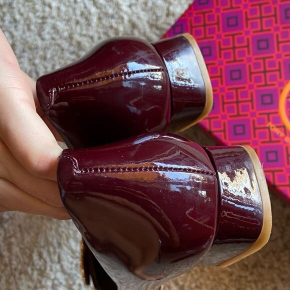 Tory Burch Gigi Burgundy Red Midi Heel Pump Size 7 - Picture 10 of 15